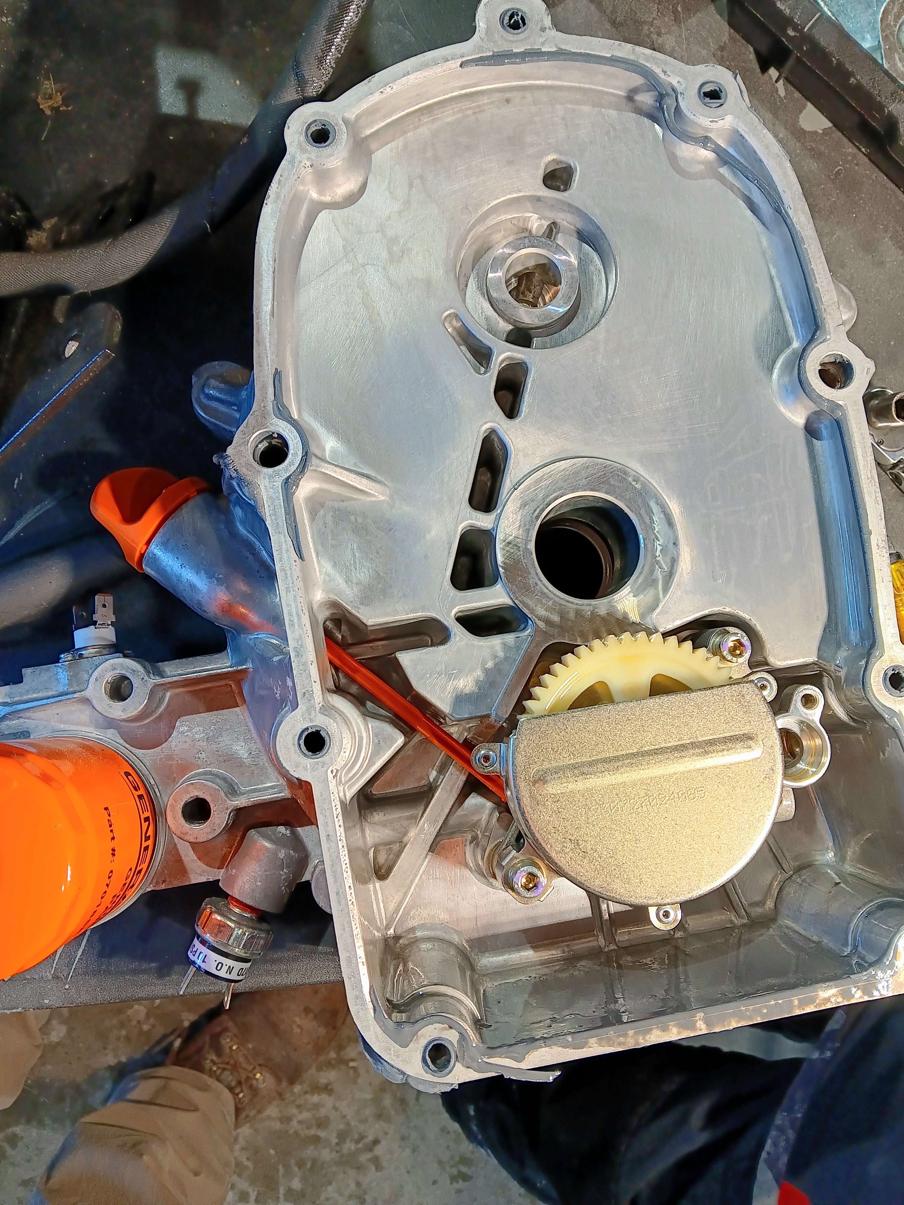 Generator oil pump service